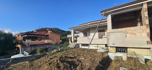 casa indipendente in vendita a Diamante