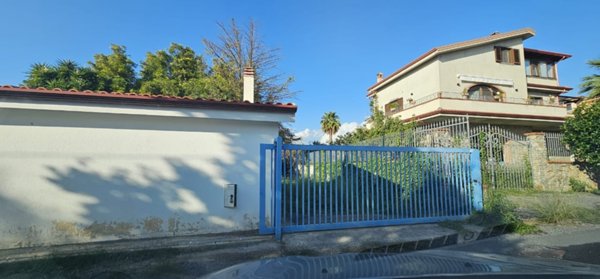 casa indipendente in vendita a Diamante