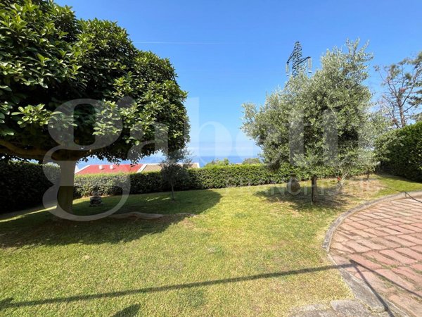 casa indipendente in vendita a Diamante