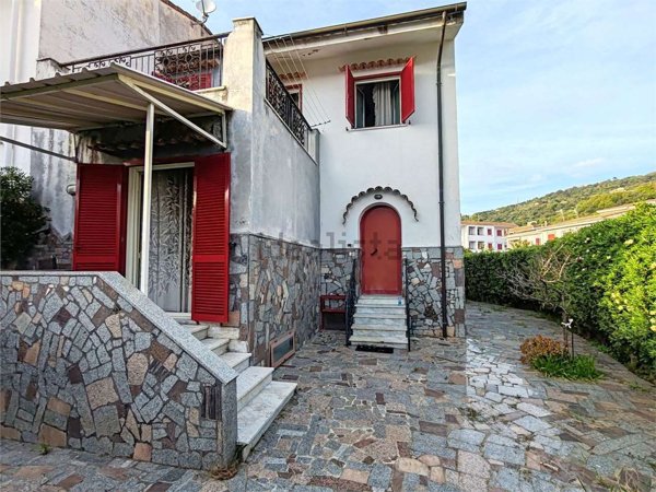 casa indipendente in vendita a Diamante