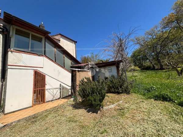 casa indipendente in vendita a Diamante