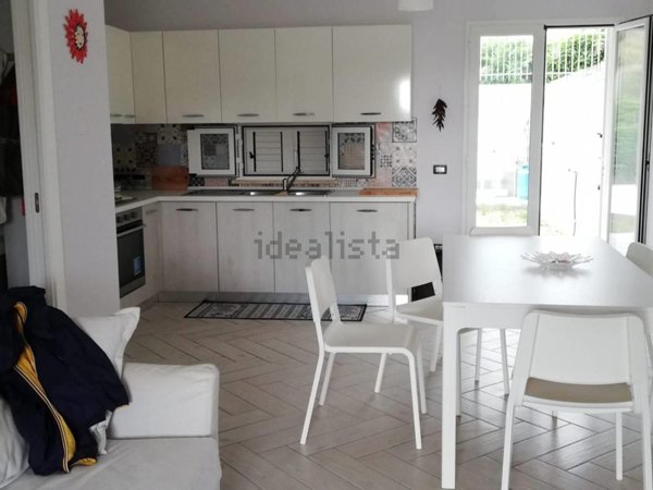 casa indipendente in vendita a Diamante