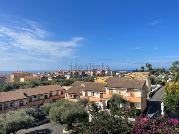 casa indipendente in vendita a Diamante