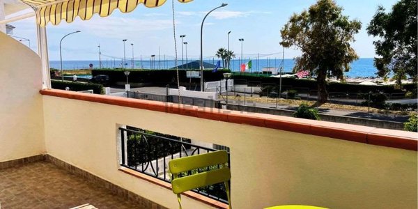 casa indipendente in vendita a Diamante