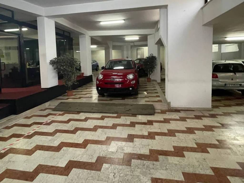 negozio in vendita a Diamante