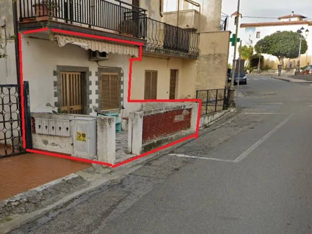 negozio in vendita a Diamante