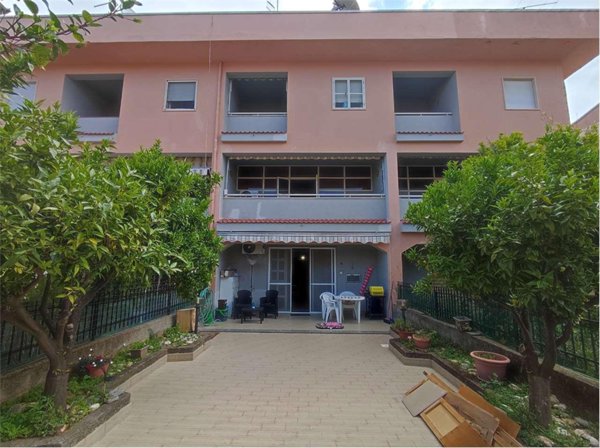 casa indipendente in vendita a Diamante