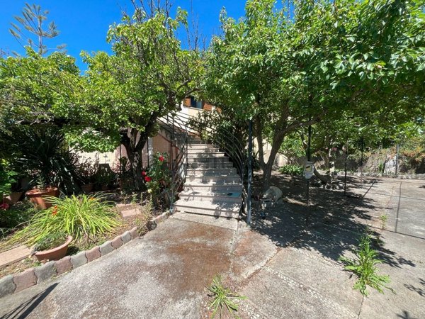 casa indipendente in vendita a Diamante