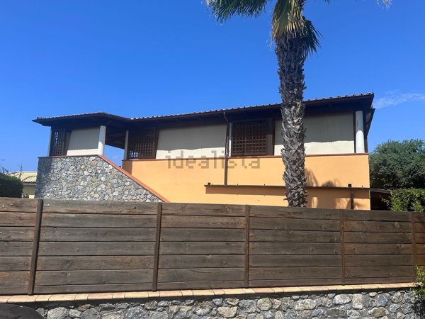 casa indipendente in vendita a Diamante