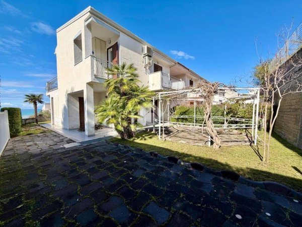 appartamento in vendita a Diamante