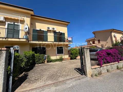 casa indipendente in vendita a Diamante