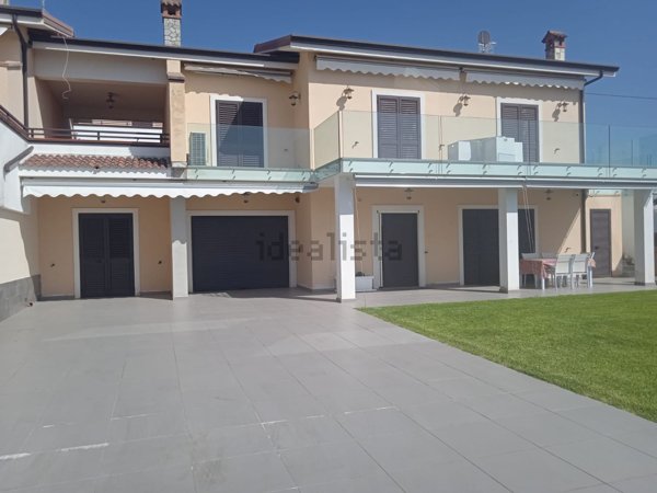 casa indipendente in vendita a Diamante