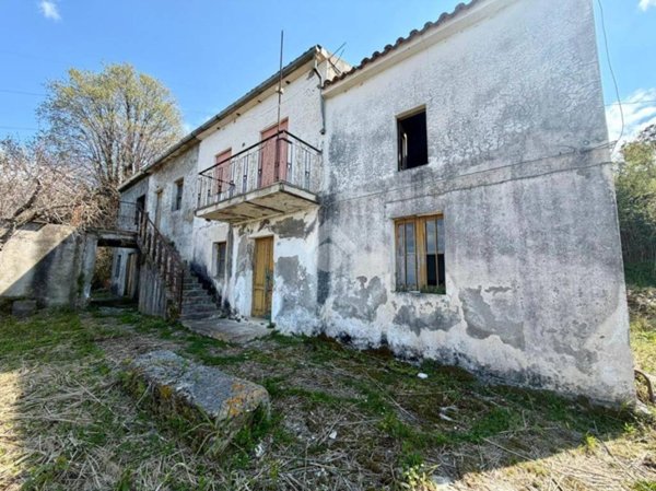 casa indipendente in vendita a Diamante