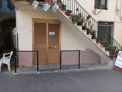 negozio in vendita a Diamante