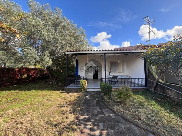 casa indipendente in vendita a Diamante