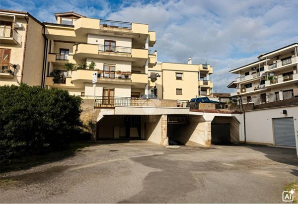ufficio in vendita a Diamante