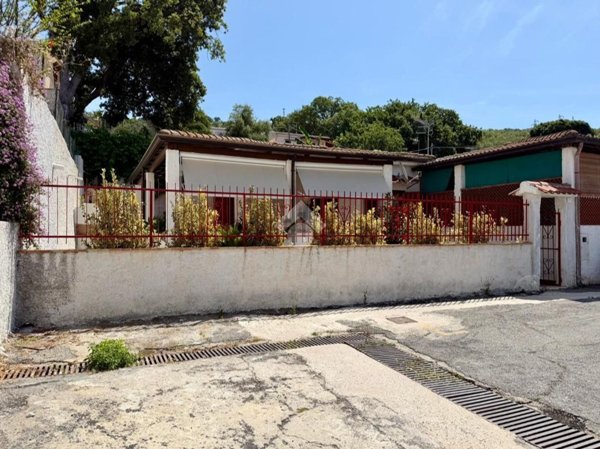 casa indipendente in vendita a Diamante