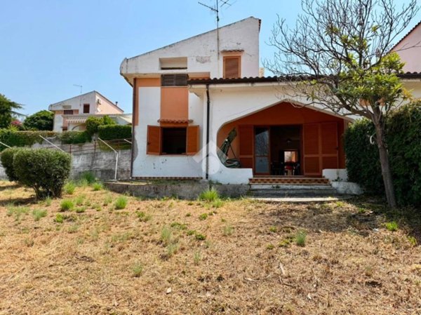 casa indipendente in vendita a Diamante