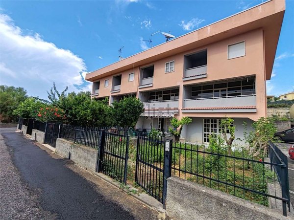 casa indipendente in vendita a Diamante