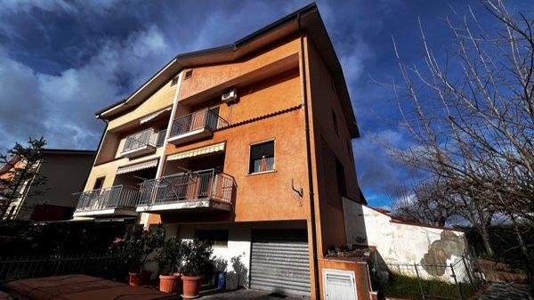 casa indipendente in vendita a Dipignano in zona Tessano
