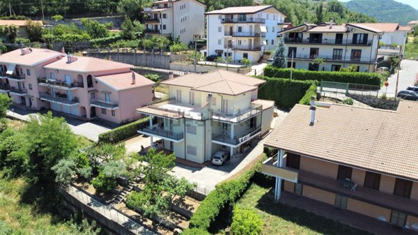 casa indipendente in vendita a Dipignano in zona Pozzillo