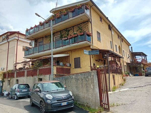 appartamento in vendita a Dipignano in zona Laurignano