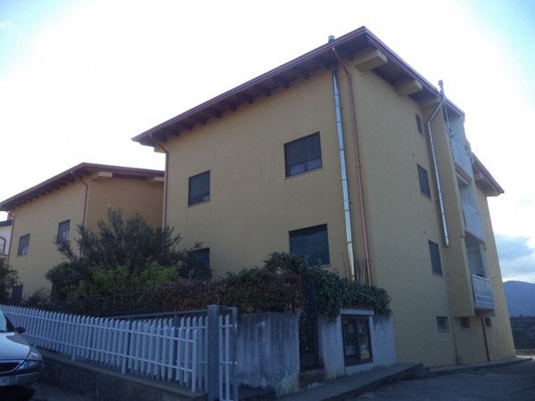 appartamento in vendita a Dipignano in zona Laurignano