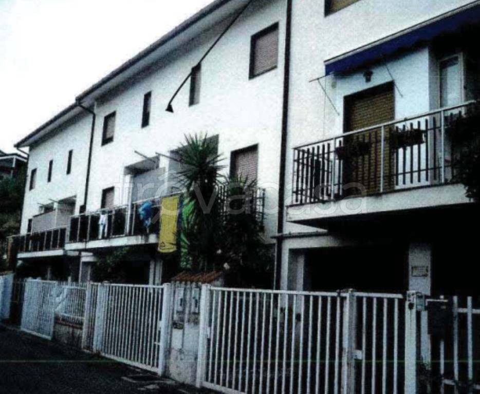 appartamento in vendita a Dipignano in zona Laurignano