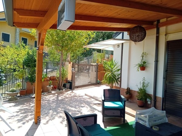 appartamento in vendita a Dipignano in zona Laurignano