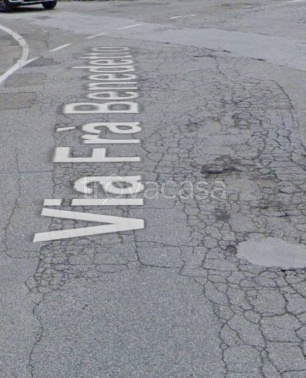 negozio in vendita a Dipignano in zona Laurignano