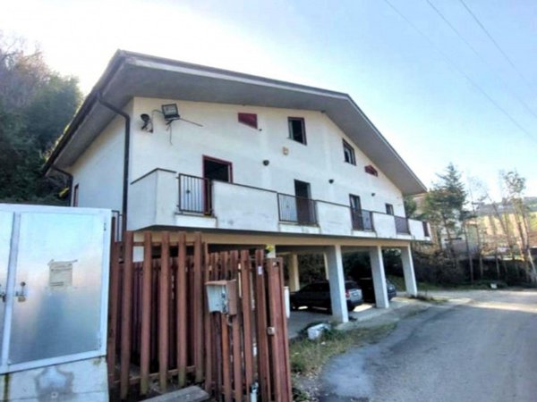 ufficio in vendita a Dipignano in zona Laurignano