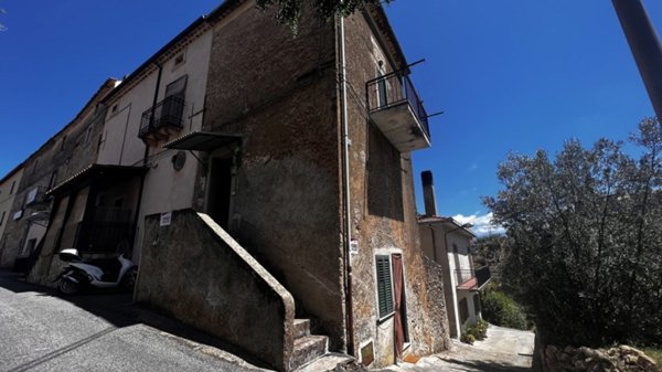 casa indipendente in vendita a Dipignano in zona Tessano