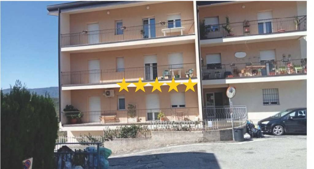 appartamento in vendita a Dipignano in zona Laurignano