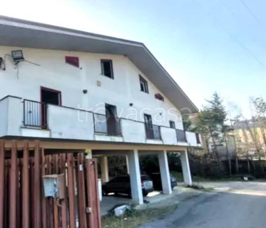 ufficio in vendita a Dipignano in zona Laurignano