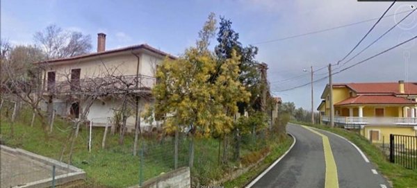 casa indipendente in vendita a Dipignano