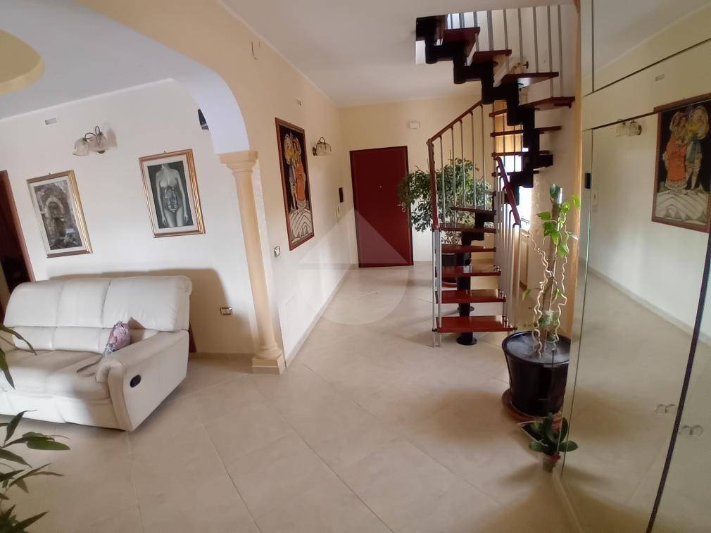 appartamento in vendita a Dipignano in zona Laurignano