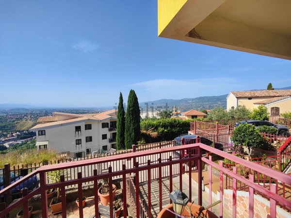 appartamento in vendita a Dipignano in zona Laurignano