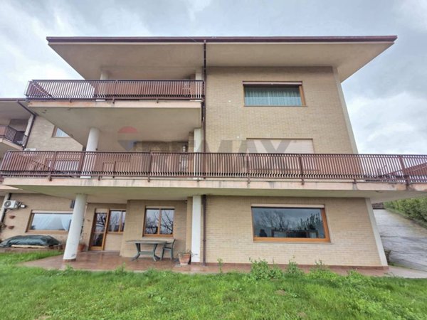 appartamento in vendita a Dipignano in zona Laurignano