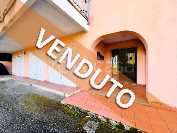 appartamento in vendita a Dipignano in zona Laurignano