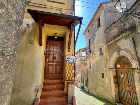 casa indipendente in vendita a Dipignano