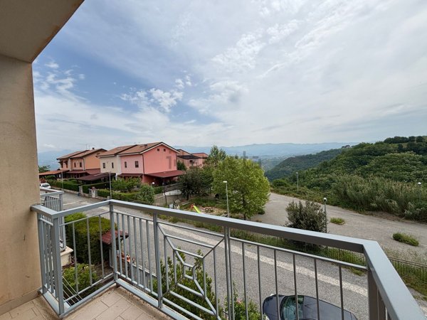 casa indipendente in vendita a Dipignano
