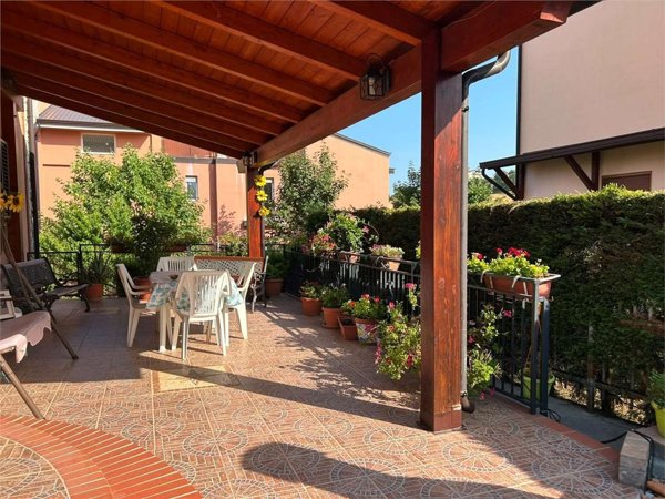 casa indipendente in vendita a Dipignano in zona Tessano