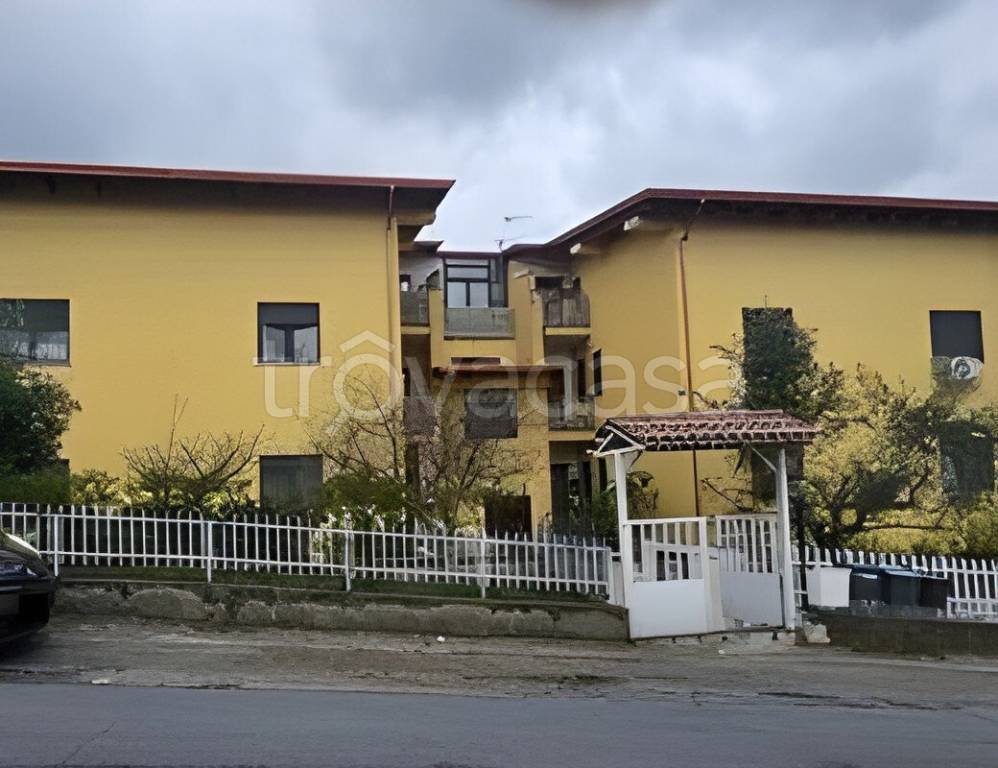 appartamento in vendita a Dipignano in zona Pozzillo