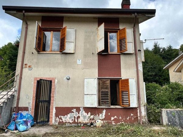 appartamento in vendita a Domanico