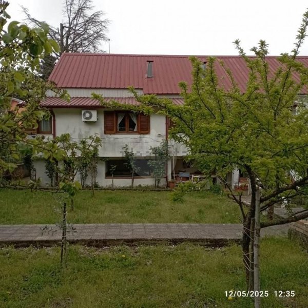 casa indipendente in vendita a Domanico