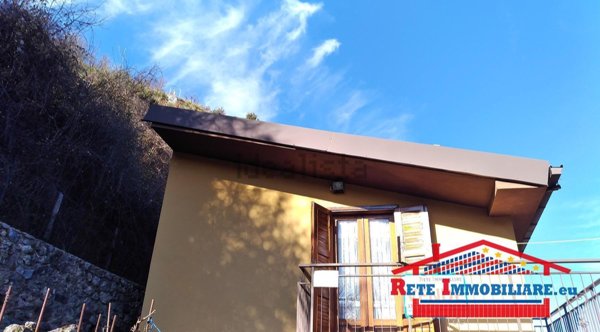 casa indipendente in vendita a Domanico