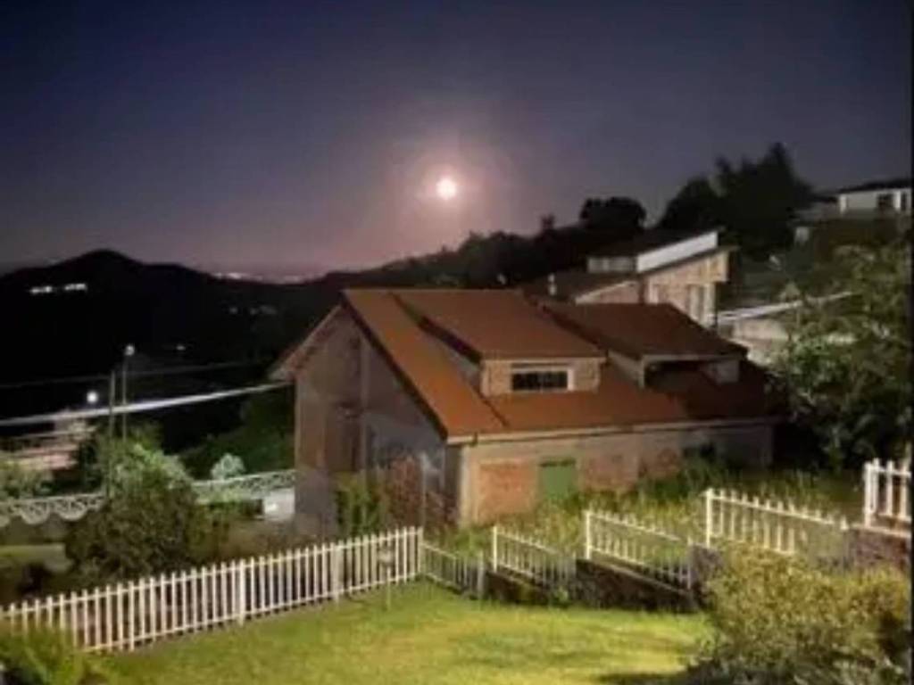 casa indipendente in vendita a Fagnano Castello