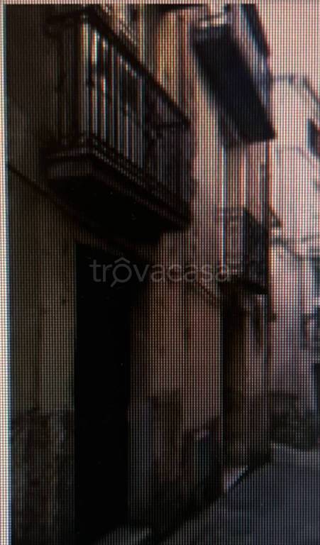 casa indipendente in vendita a Fagnano Castello