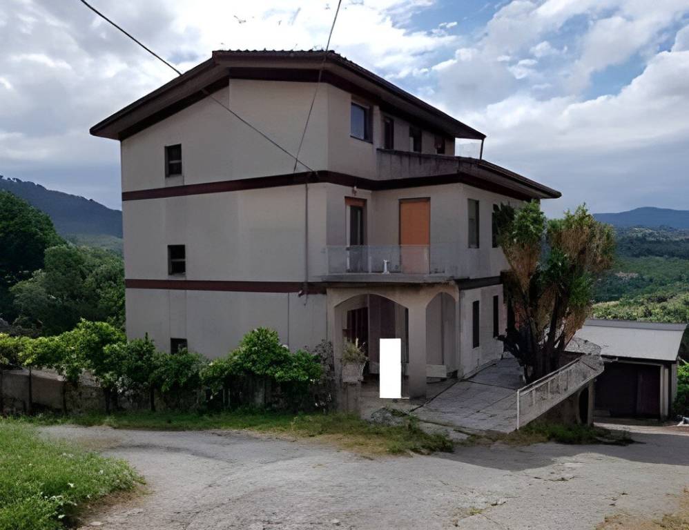 appartamento in vendita a Fagnano Castello