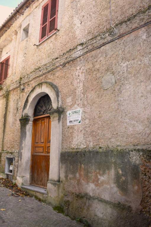 appartamento in vendita a Falconara Albanese